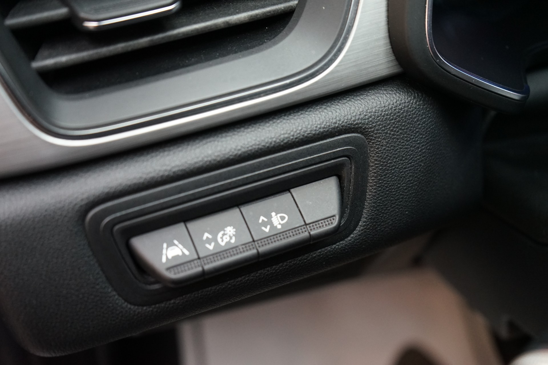 RENAULT Captur 1.3 TCe EDC Intens EDC-image-11