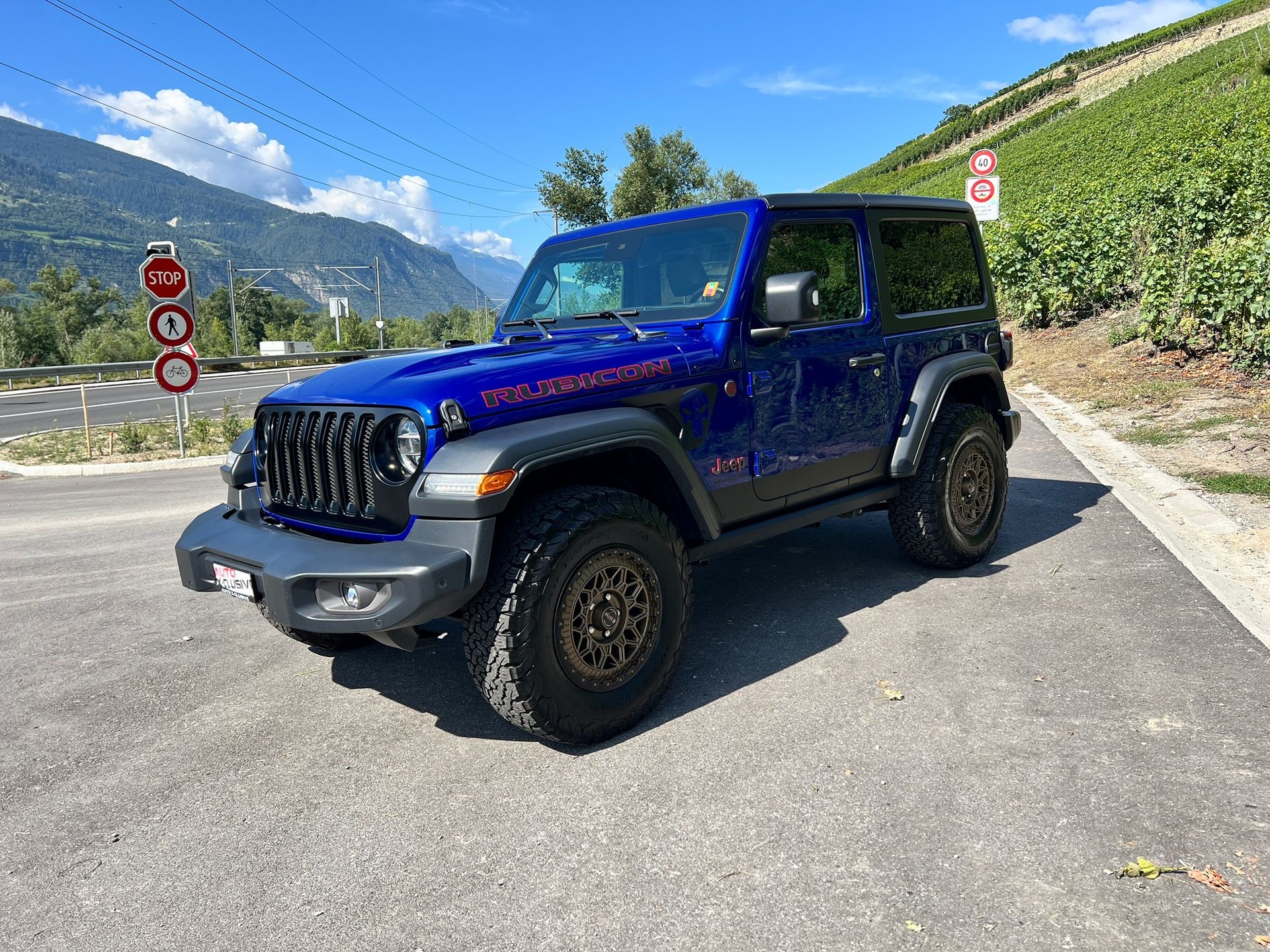 JEEP Wrangler 2.0 Rubicon Automatic-image-3