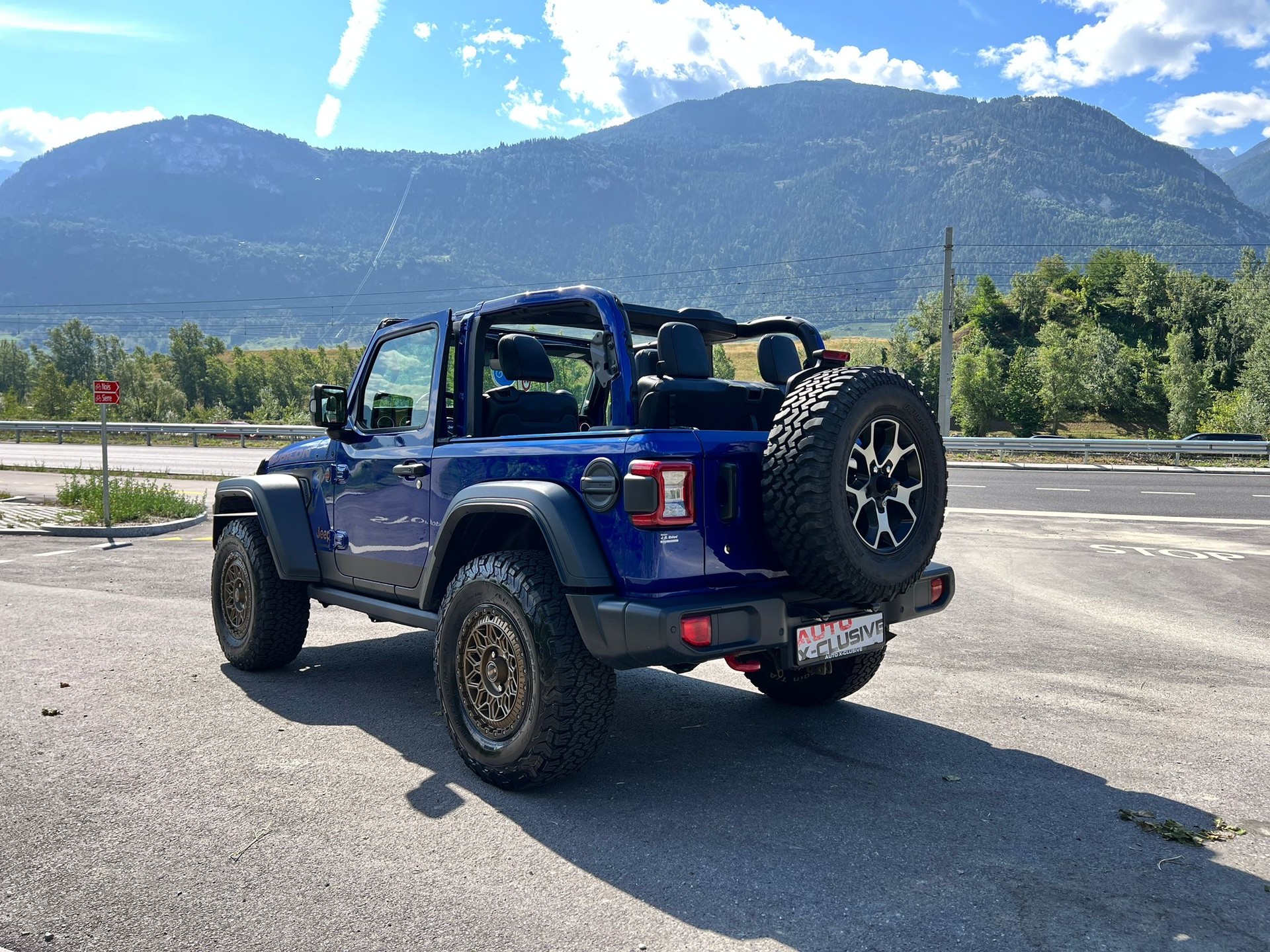 JEEP Wrangler 2.0 Rubicon Automatic-image-6
