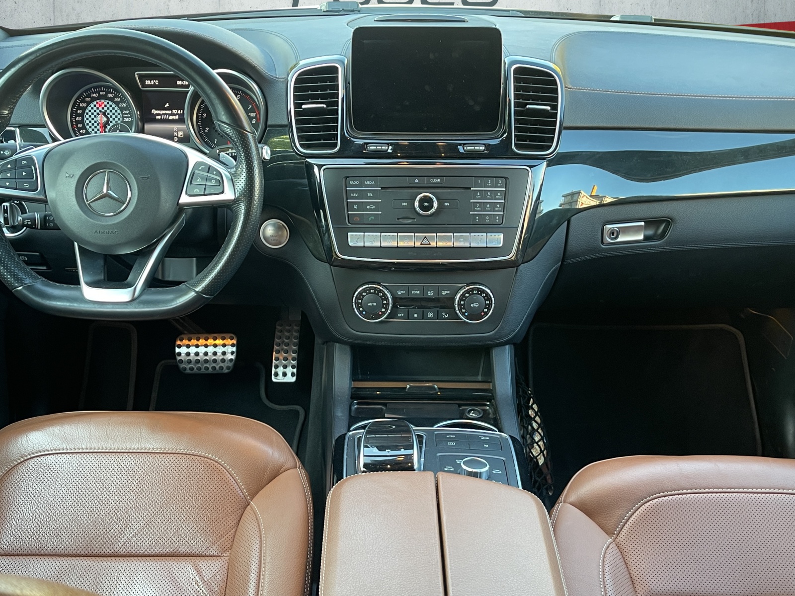 MERCEDES-BENZ GLE Coupé 43 AMG 4Matic 9G-Tronic-image-9
