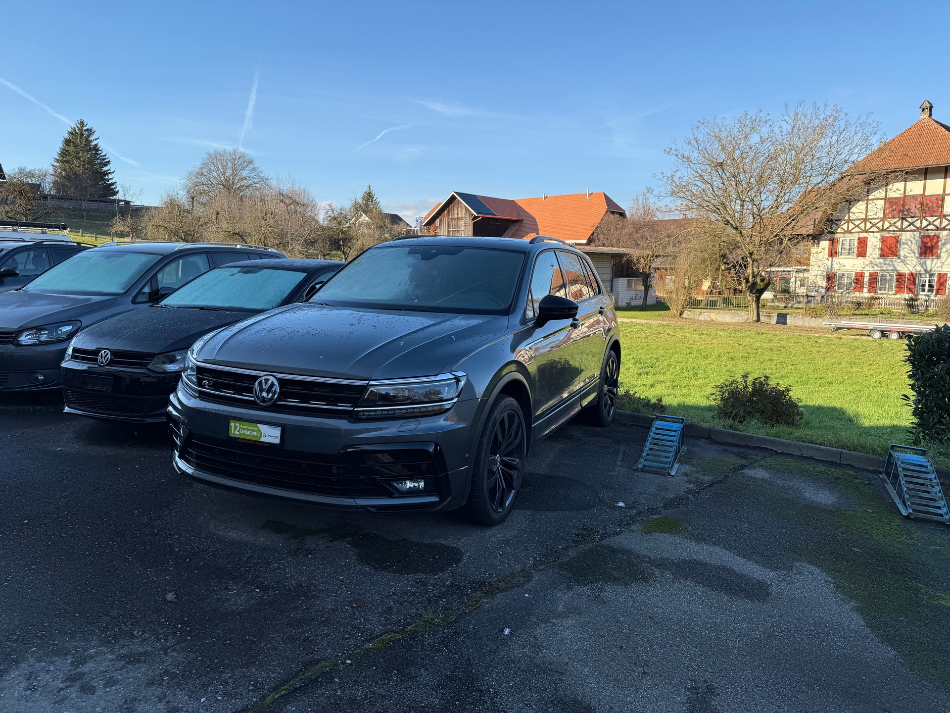 VW Tiguan 2.0 TDI SCR Highline 4Motion DSG-image-1