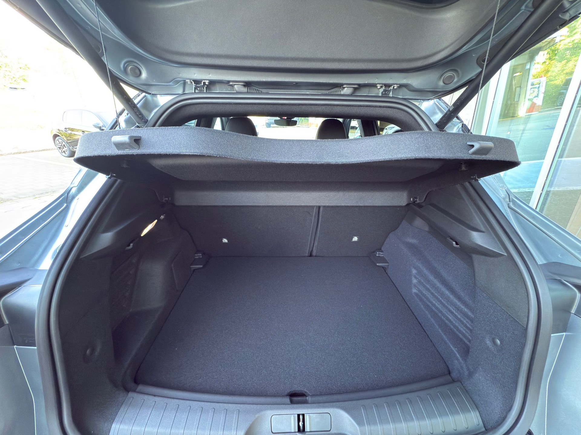 ALFA ROMEO Junior 1.2 48V Hybrid Q4-image-12