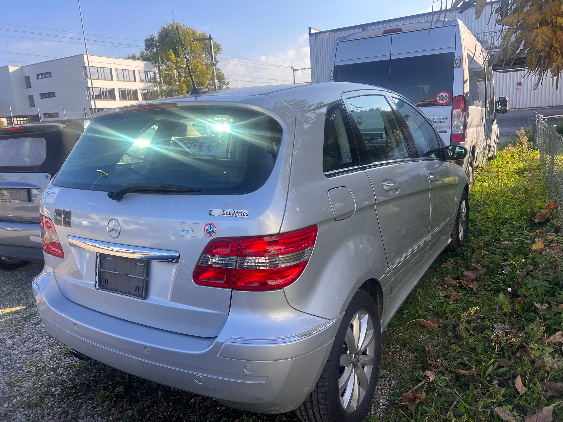 MERCEDES-BENZ B 200-image-3