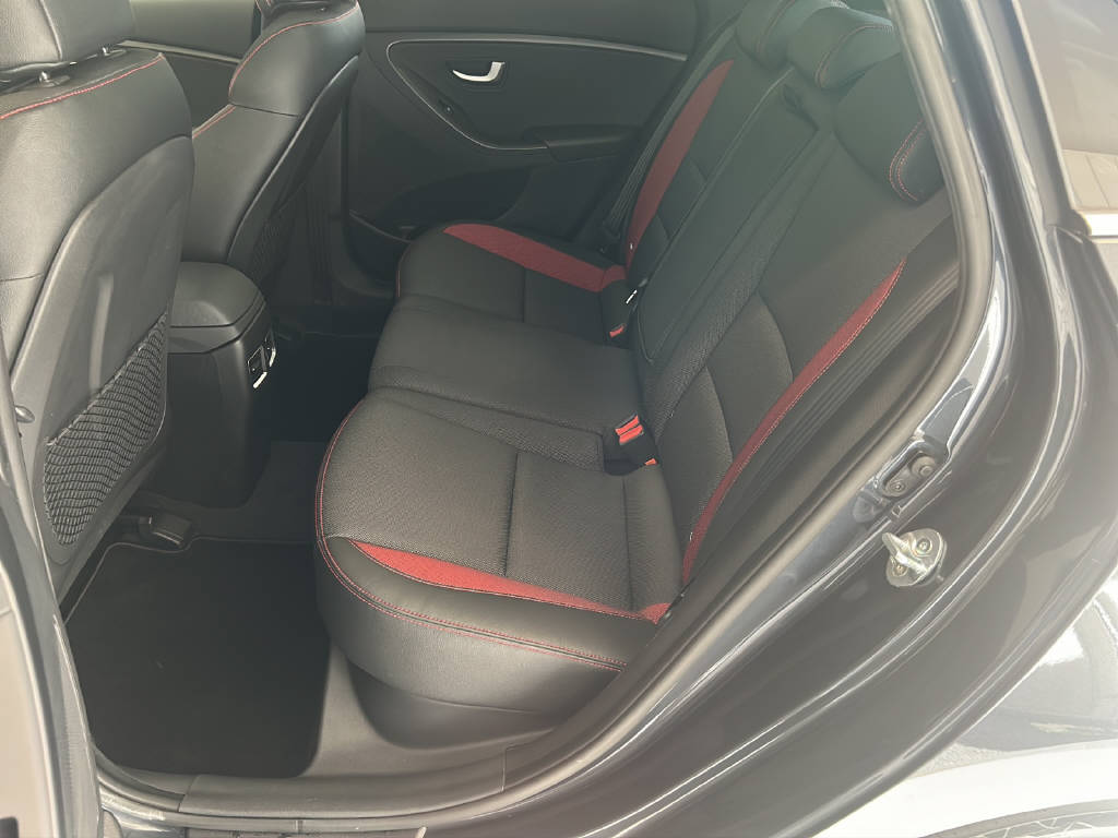 HYUNDAI i30 1.6 Turbo Vertex-image-11