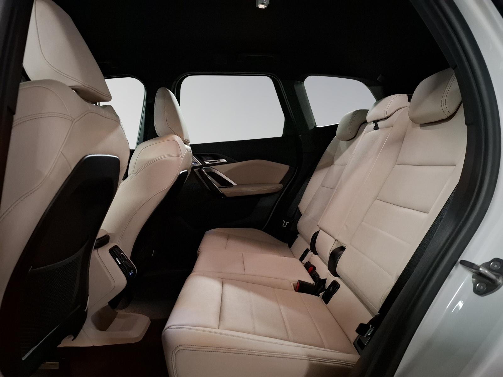 BMW X1 23i xDrive M-Sport-image-15