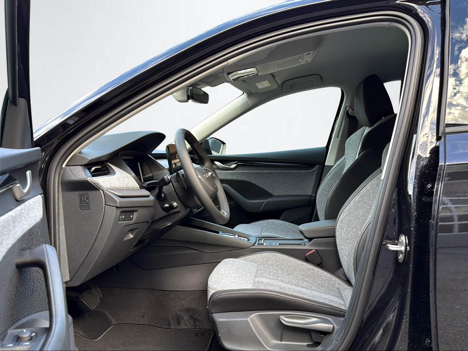 SKODA Octavia Combi 2.0 TSI Selection 4x4 DSG-image-4