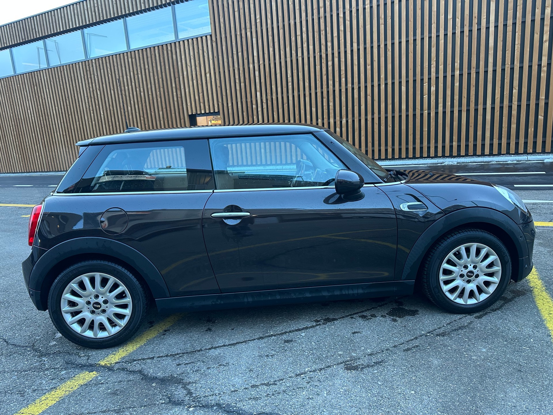 MINI Cooper Steptronic-image-5