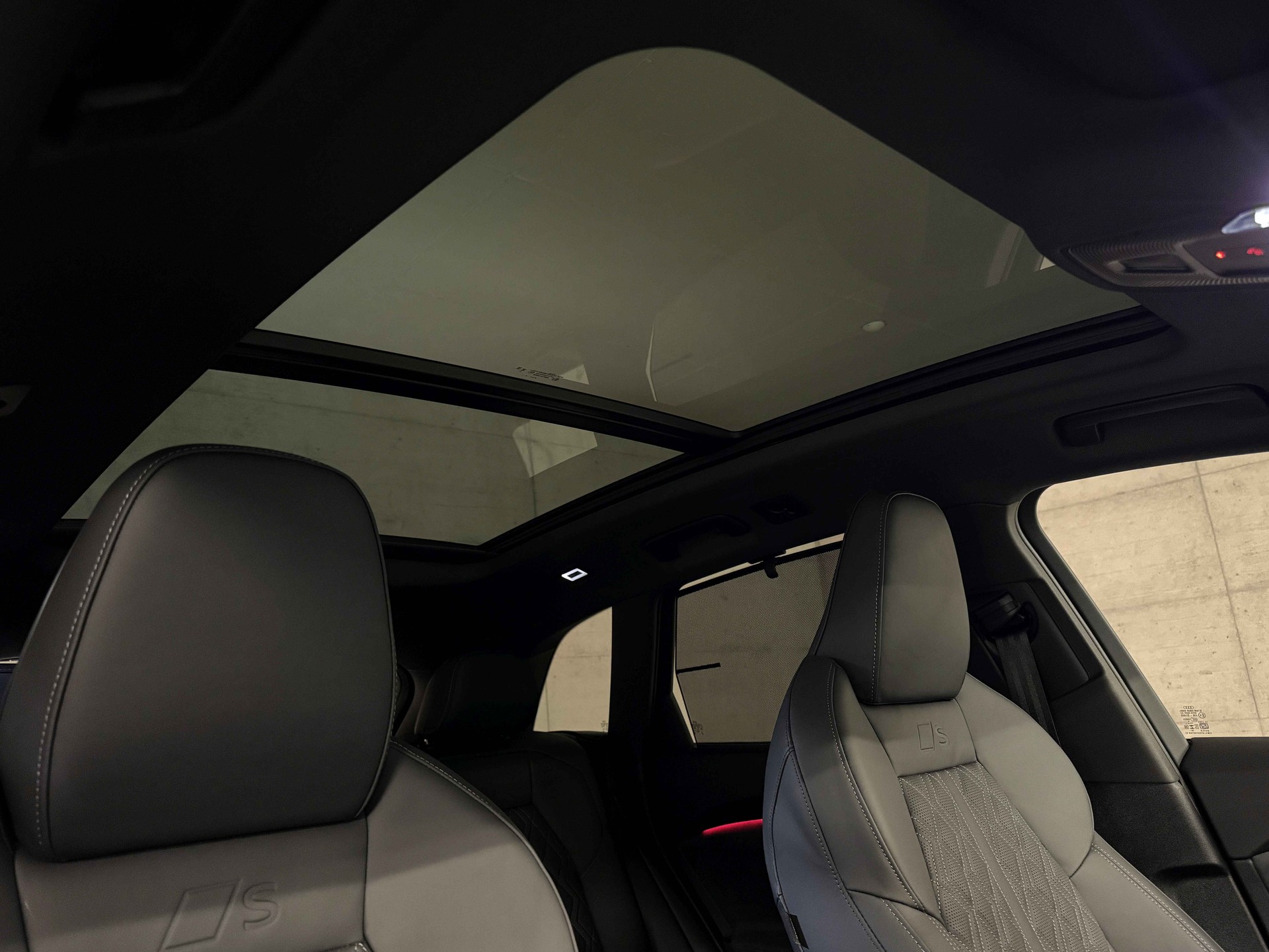AUDI SQ5 TFSI quattro S-tronic-image-15