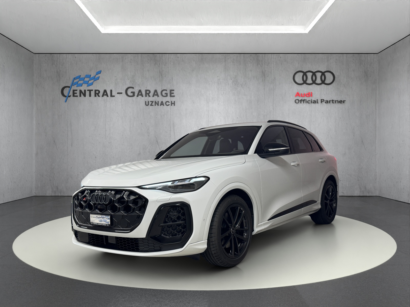 AUDI SQ5 TFSI quattro S-tronic-image-0