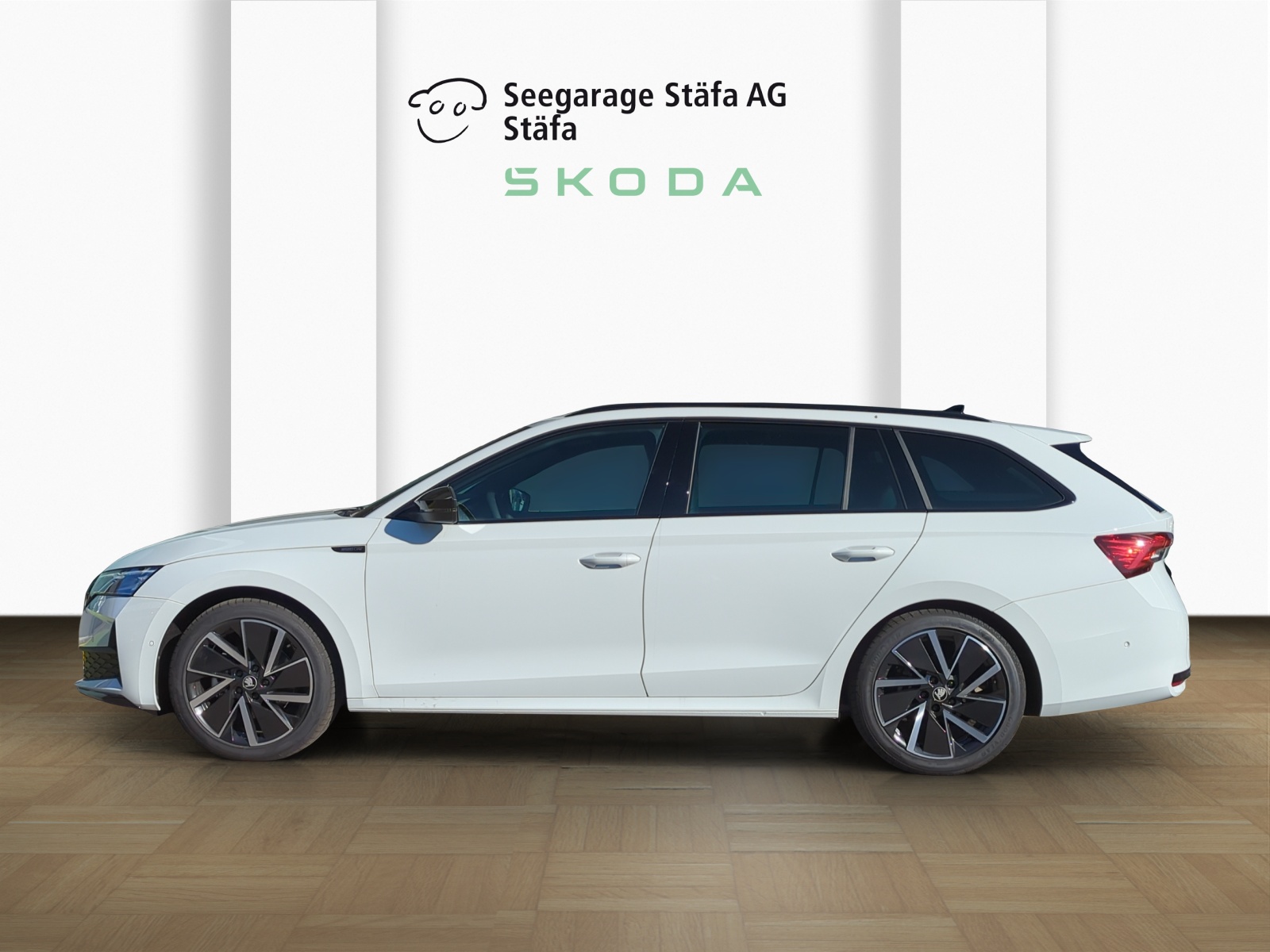 SKODA Octavia Combi 2.0 TSI DSG Dynamic 4x4-showroom-element-1