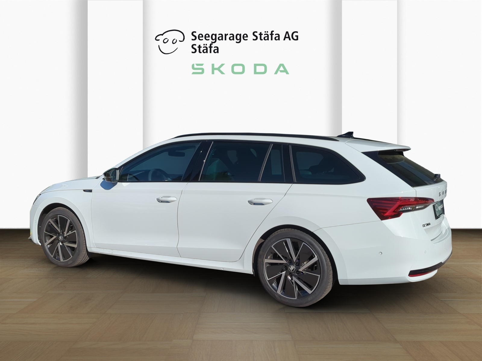 SKODA Octavia Combi 2.0 TSI DSG Dynamic 4x4-showroom-element-2