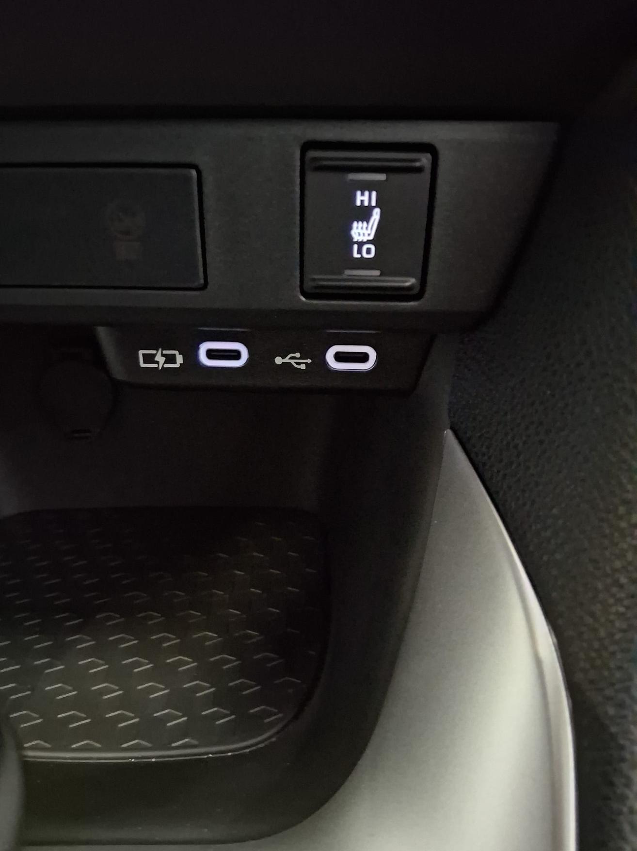 MAZDA 2 1.5 Hybrid Exclusive-Line-image-18