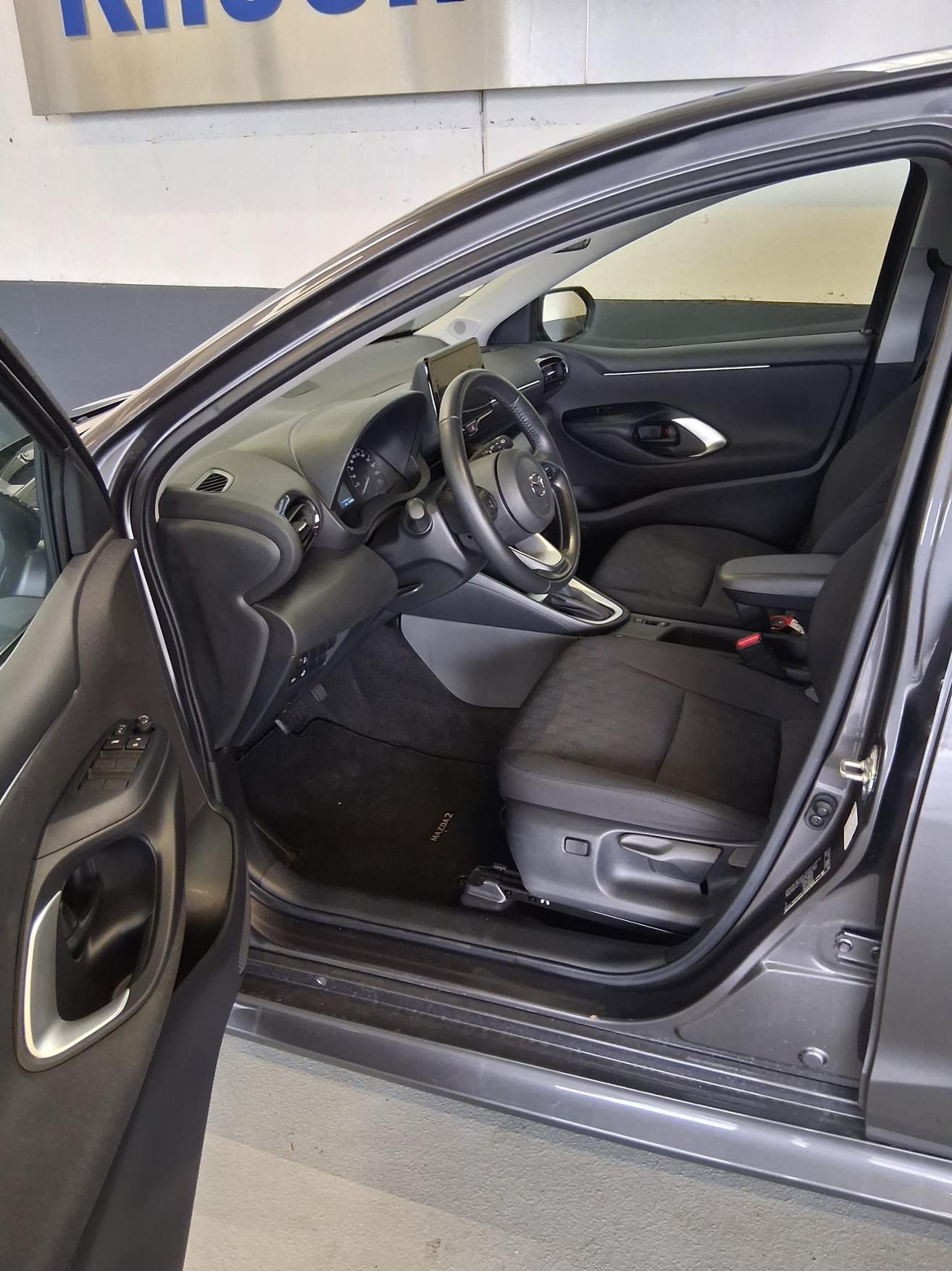 MAZDA 2 1.5 Hybrid Exclusive-Line-image-13