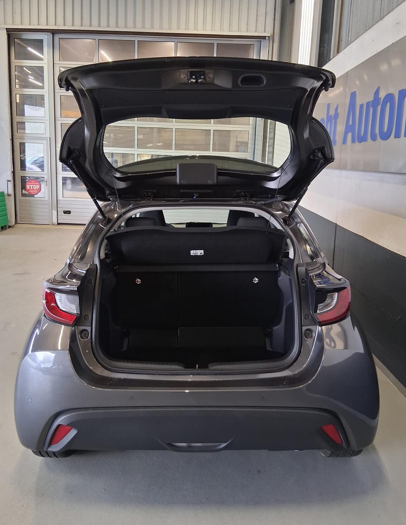 MAZDA 2 1.5 Hybrid Exclusive-Line-image-10