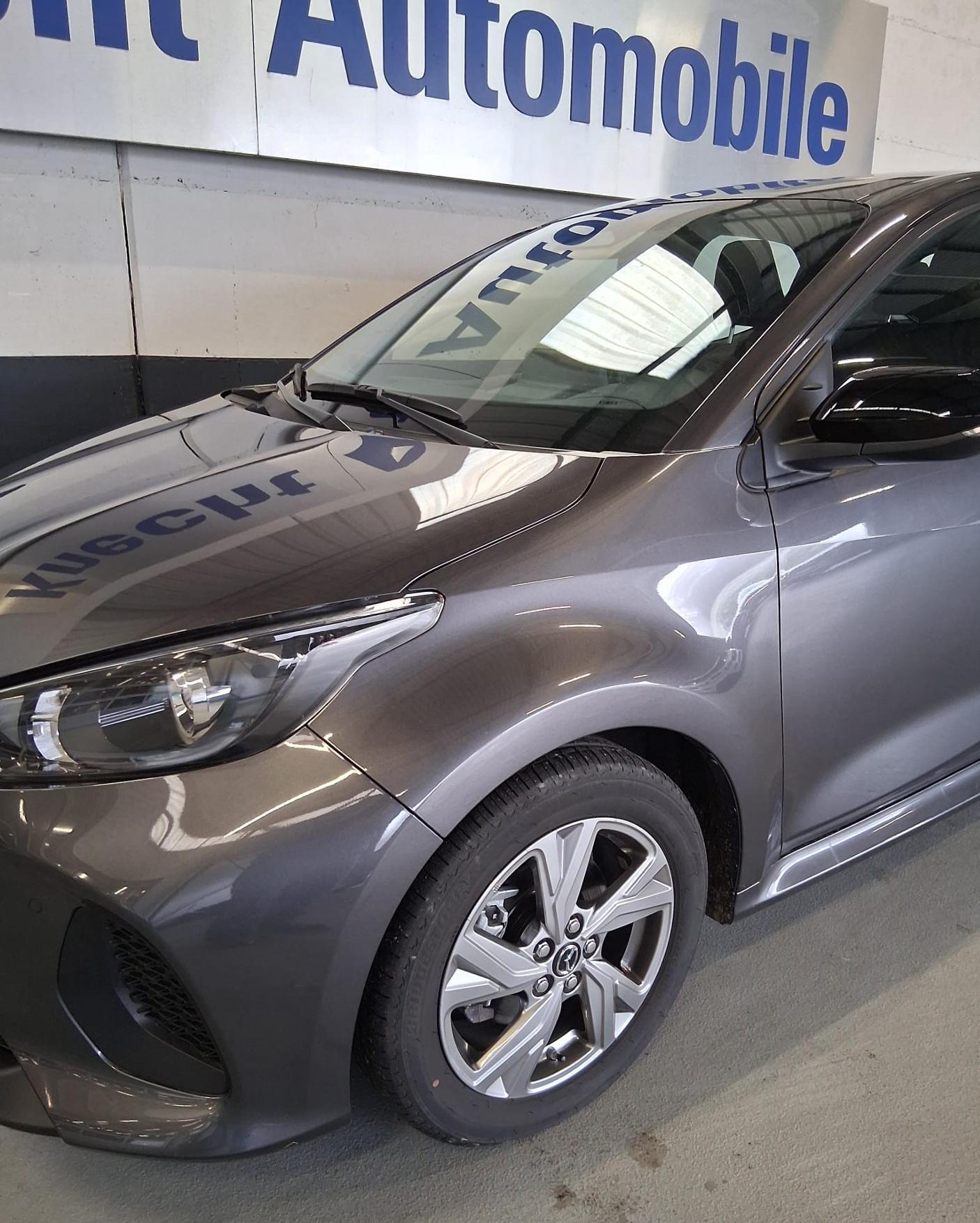 MAZDA 2 1.5 Hybrid Exclusive-Line-image-2