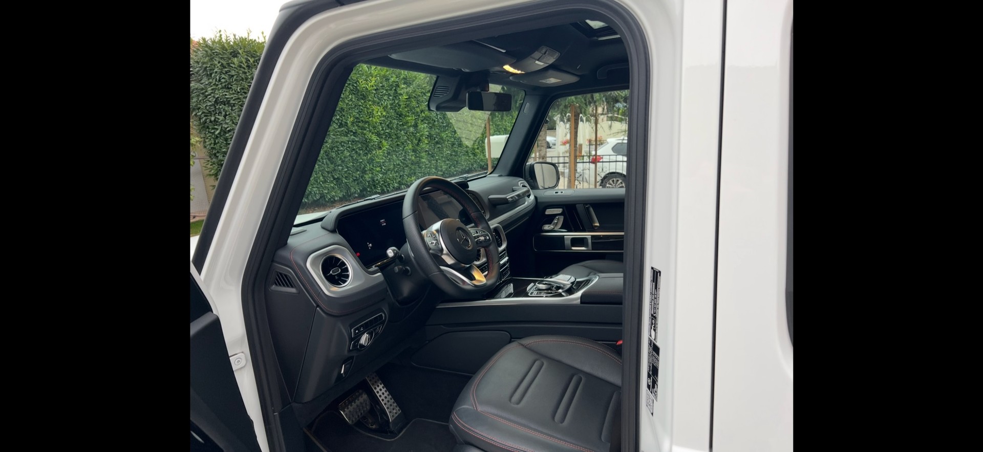 MERCEDES-BENZ G 400 d AMG Line 9G-Tronic-image-3