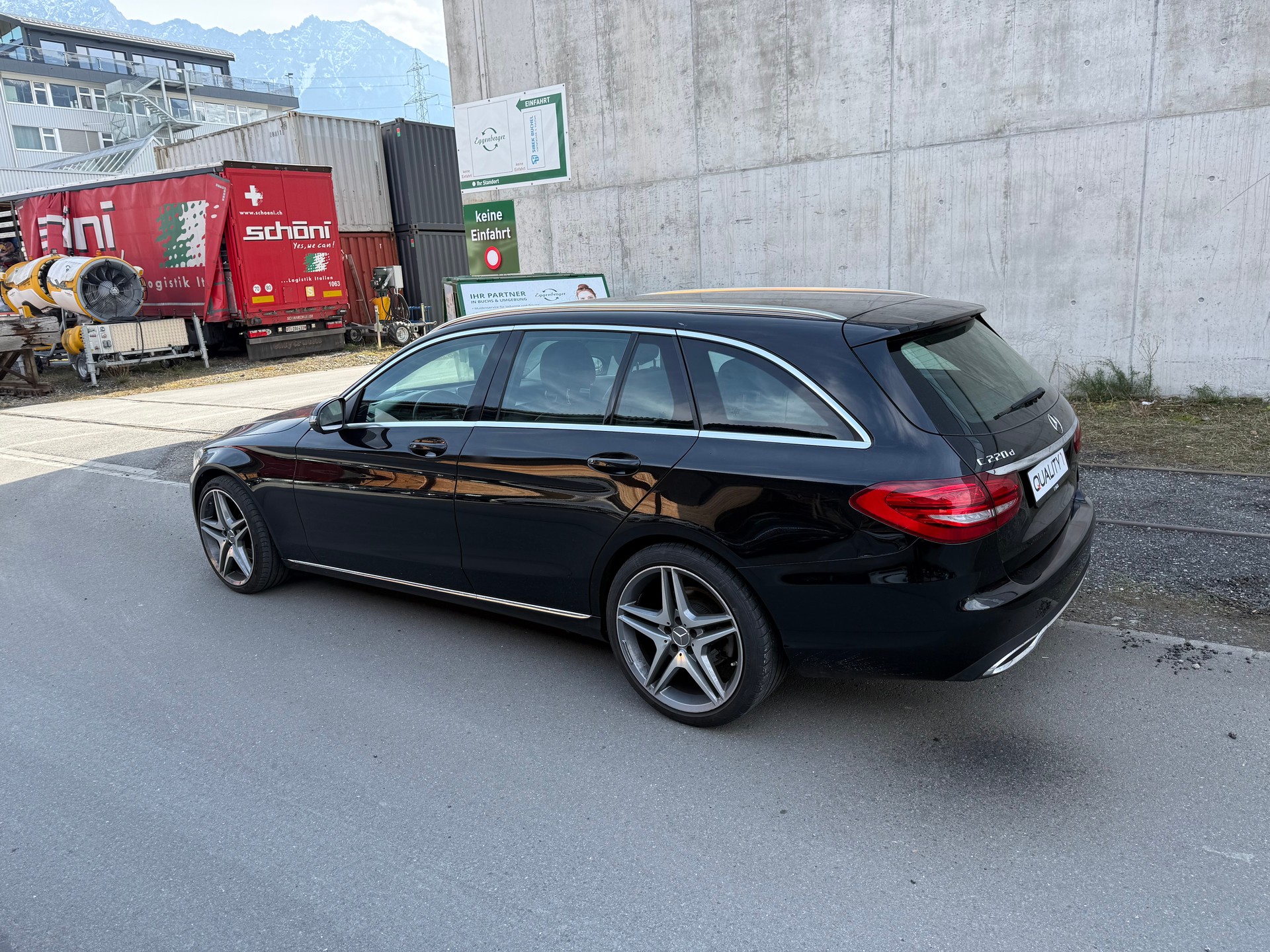 MERCEDES-BENZ C 220d Avantgarde-image-4