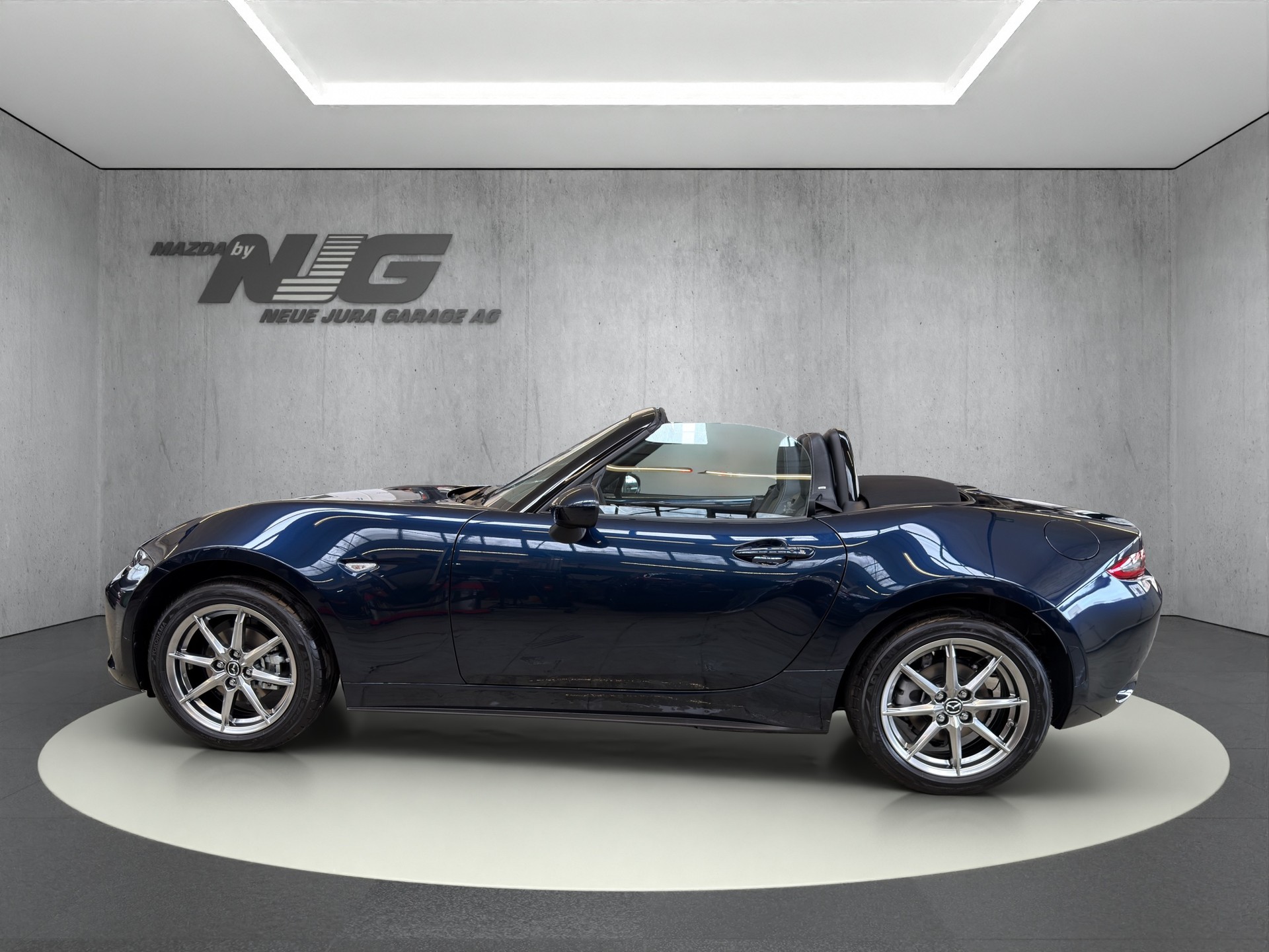 MAZDA MX-5 Skyactiv-G 132 Exclusive-line-image-3