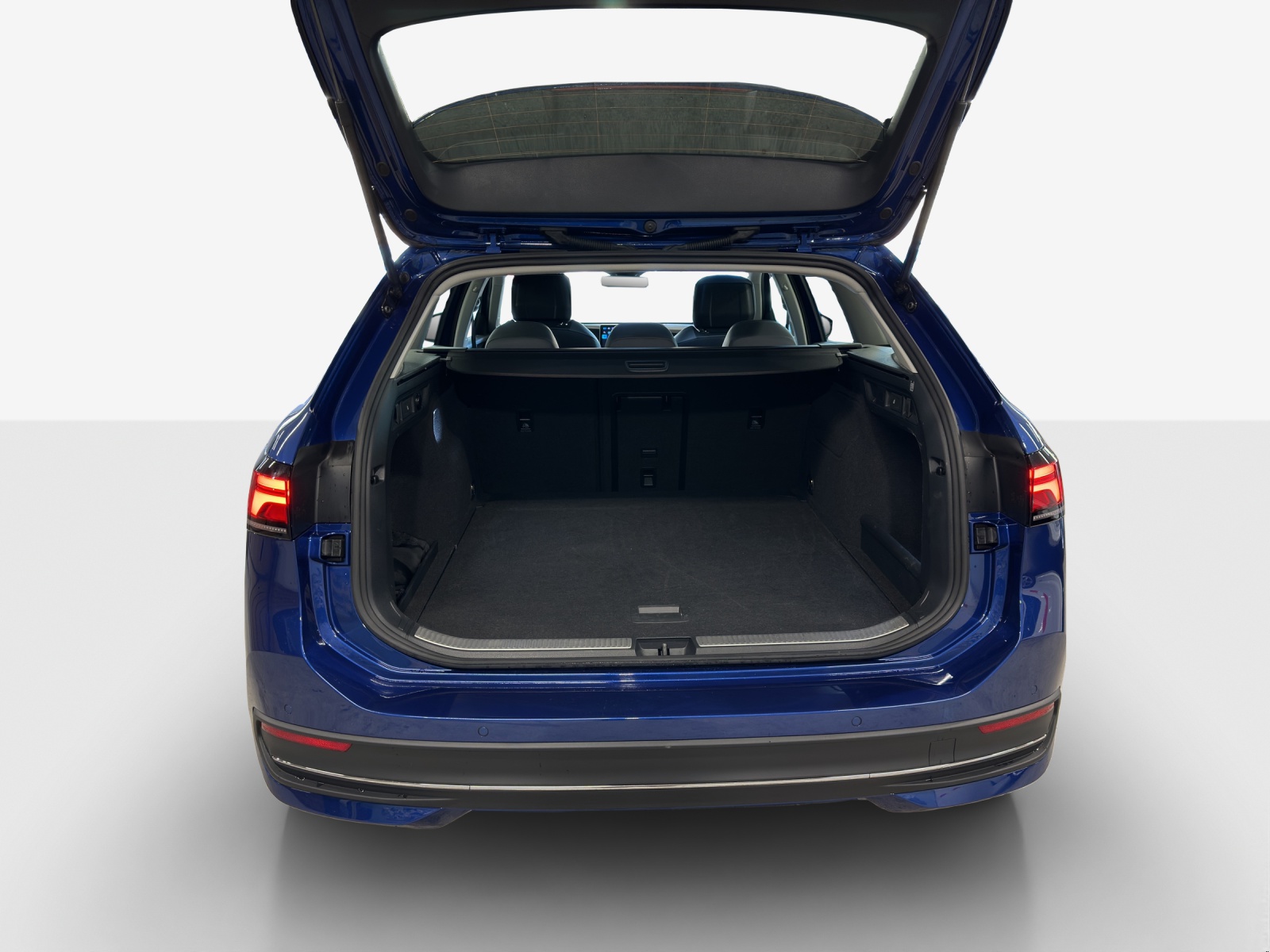 VW Passat Variant 2.0 TDI evo Business DSG-image-12