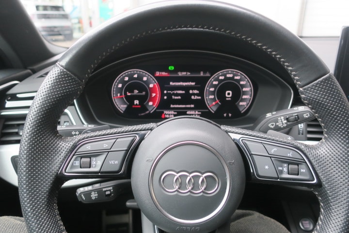 AUDI A4 Avant 40 TFSI S line S-tronic-image-14
