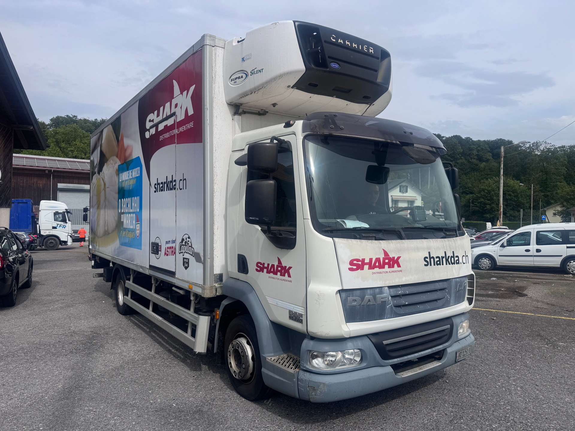 DAF ALF45.220 G12 4x2-image-1
