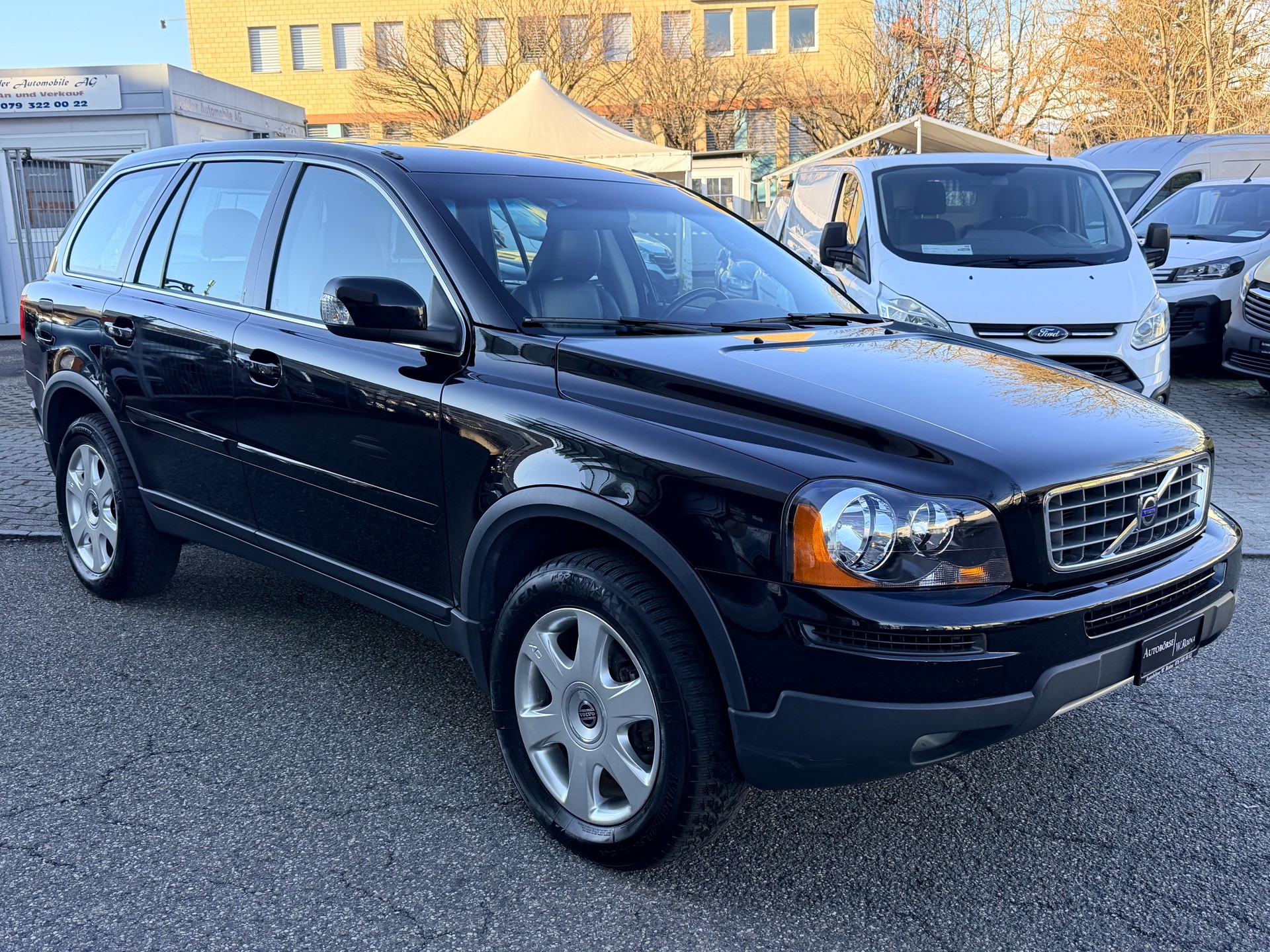 VOLVO XC90 3.2 AWD Momentum Geartronic-image-0