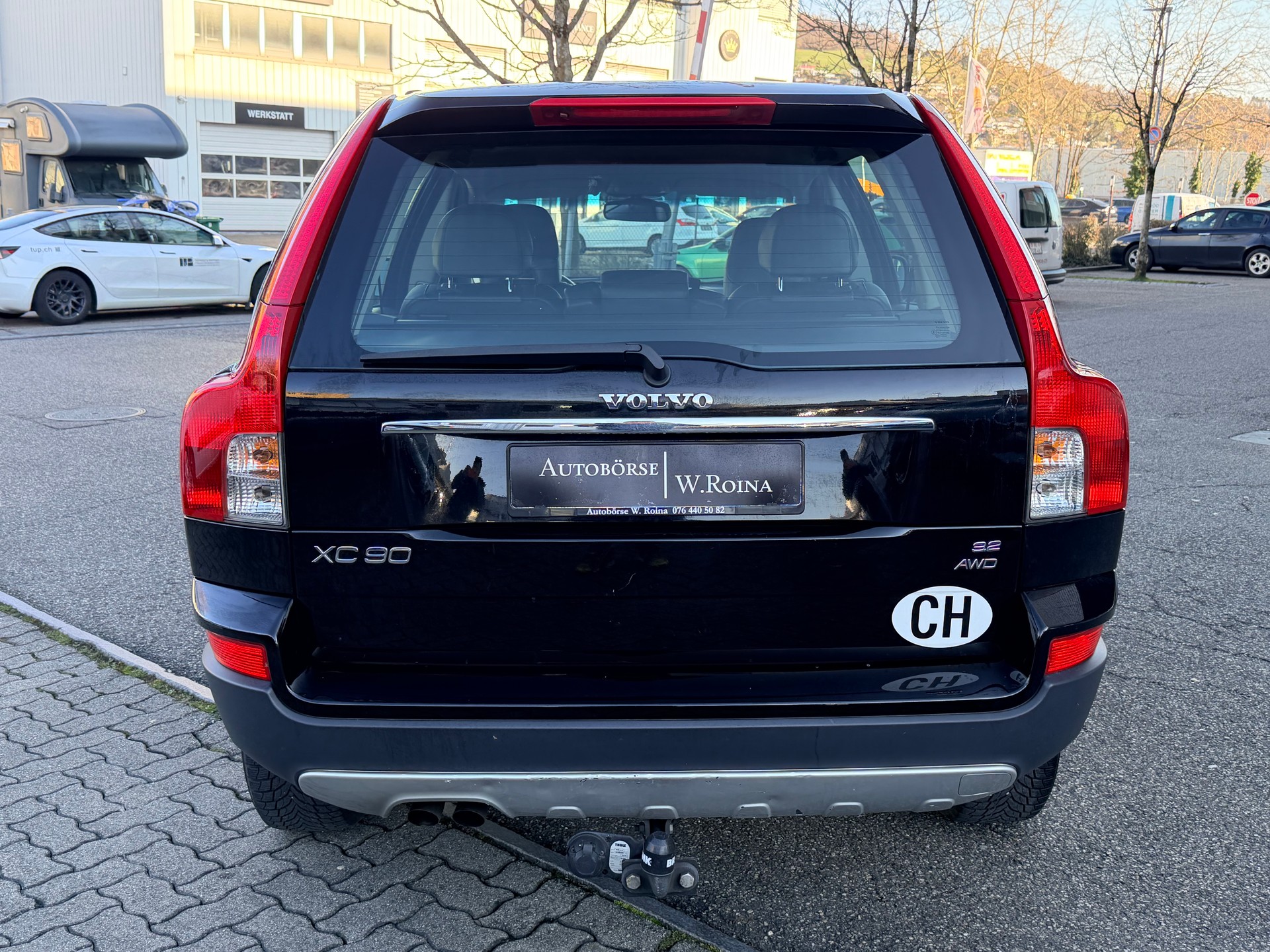 VOLVO XC90 3.2 AWD Momentum Geartronic-image-3