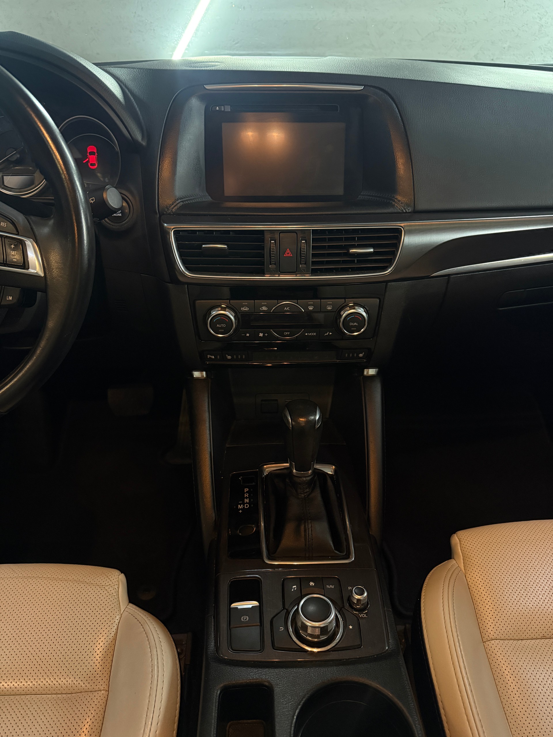 MAZDA CX-5 2.2 D HP Revolution AWD Automatic-image-22