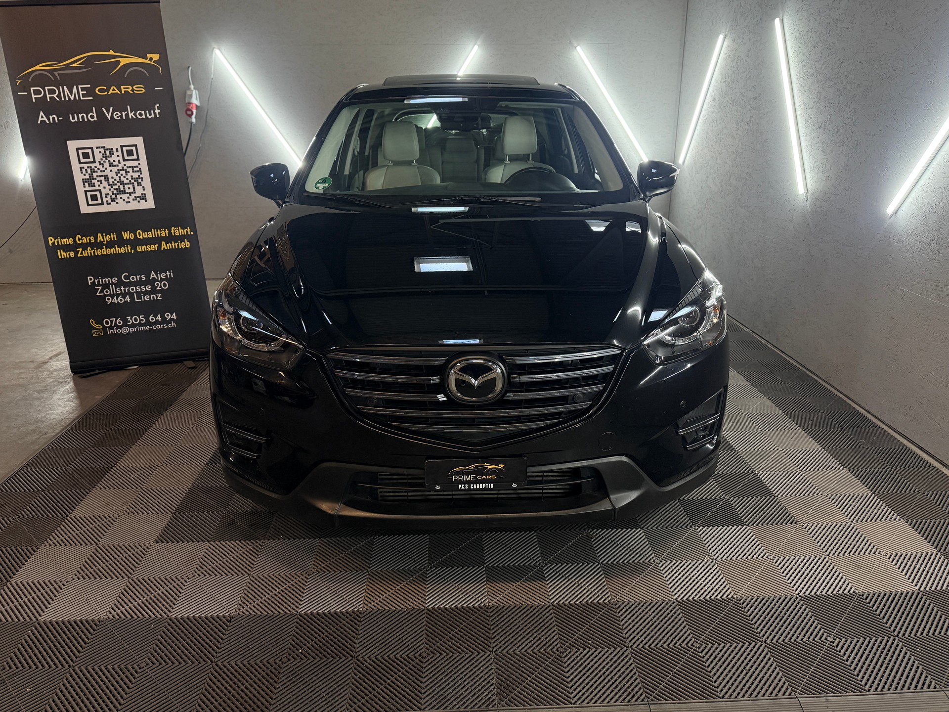 MAZDA CX-5 2.2 D HP Revolution AWD Automatic-showroom-element-2