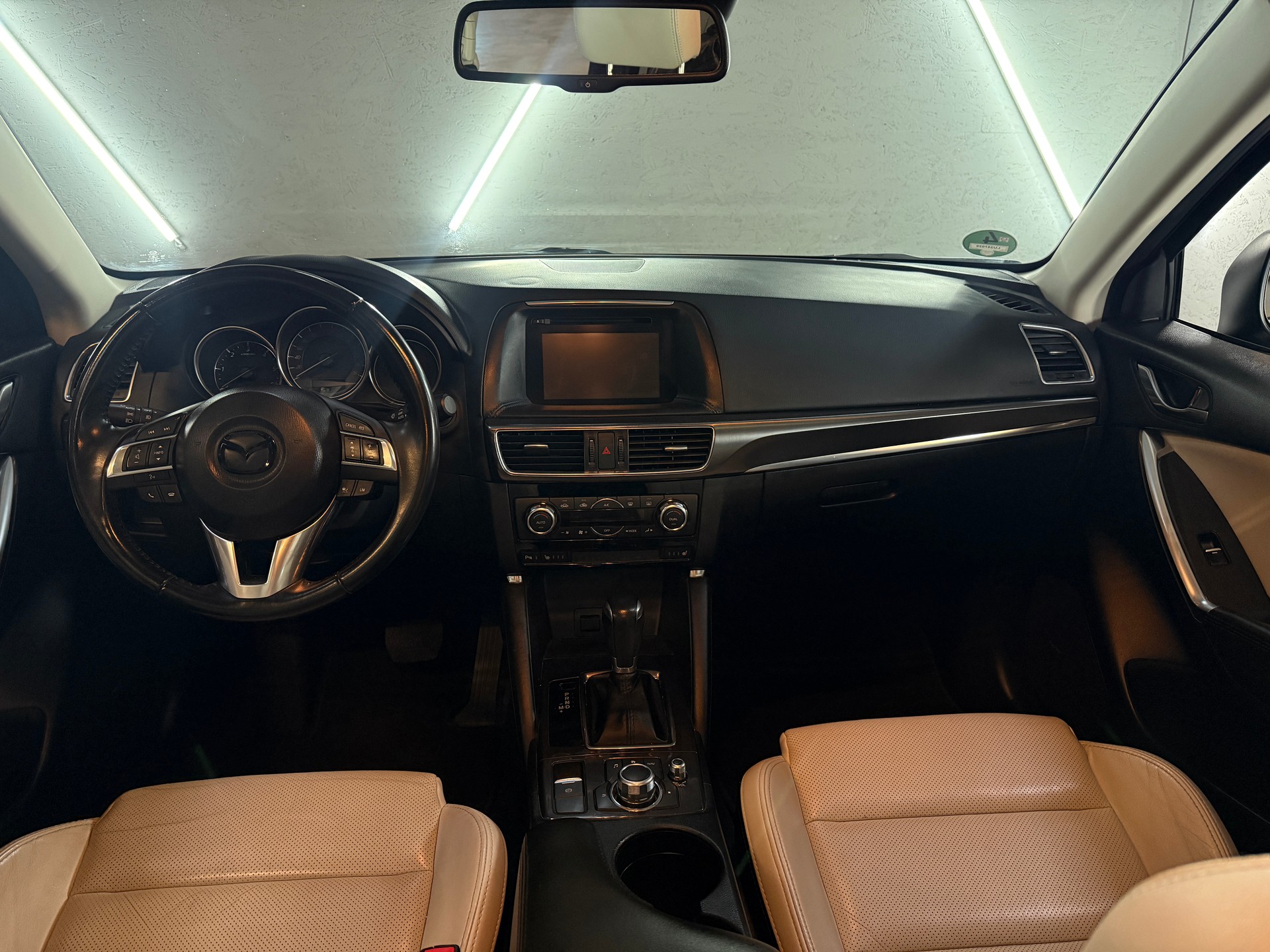 MAZDA CX-5 2.2 D HP Revolution AWD Automatic-image-17