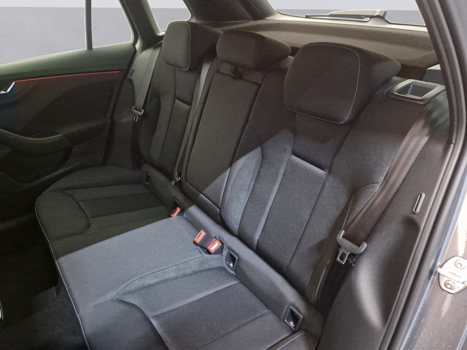 SKODA Kamiq 1.0 TSI Dynamic DSG-image-11