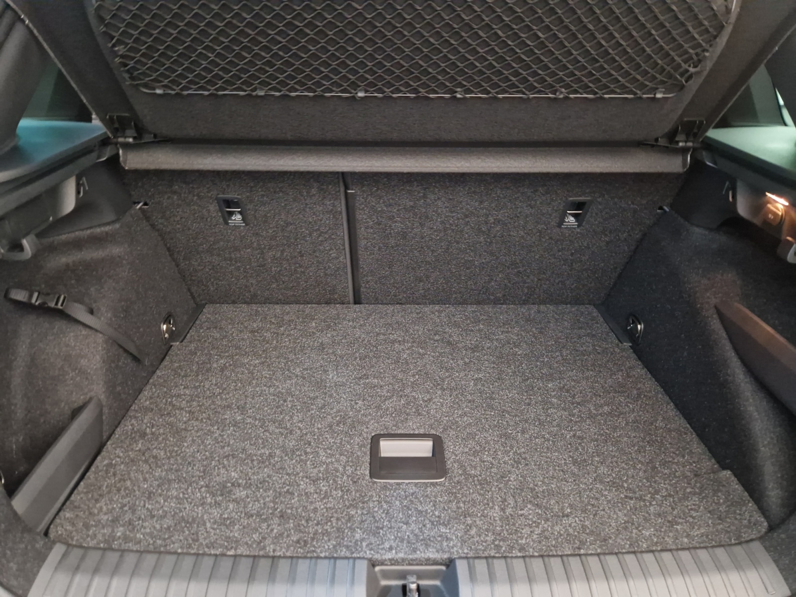 SKODA Kamiq 1.0 TSI Dynamic DSG-image-12