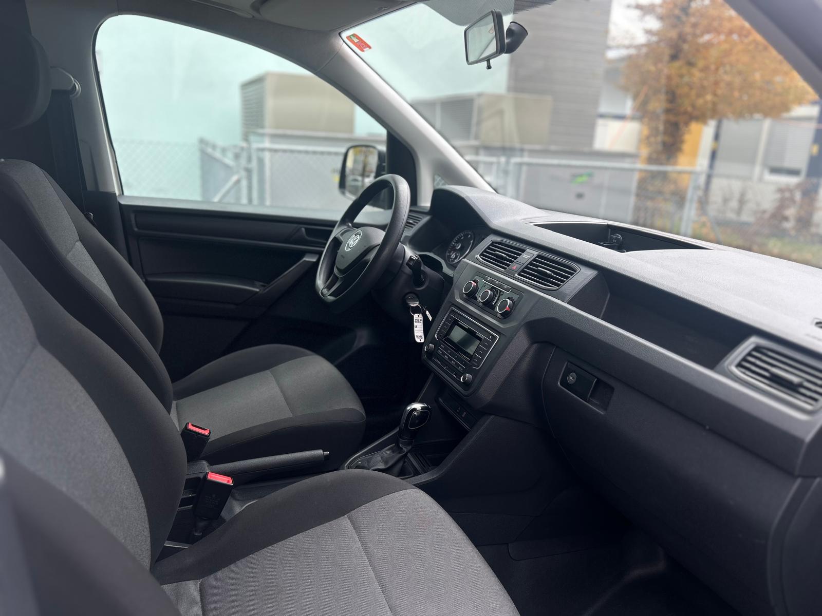 VW Caddy Maxi 2.0TDI 4Motion BlueMotion Technology DSG-image-10