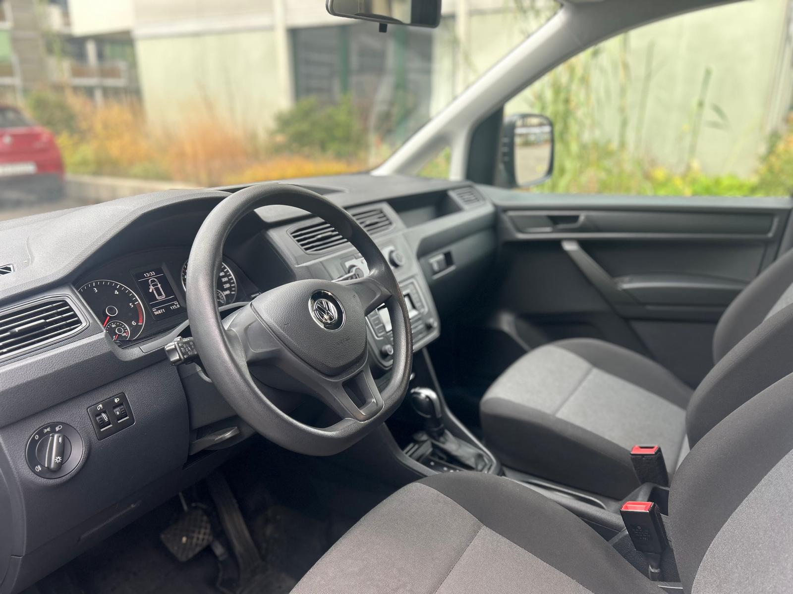 VW Caddy Maxi 2.0TDI 4Motion BlueMotion Technology DSG-image-9