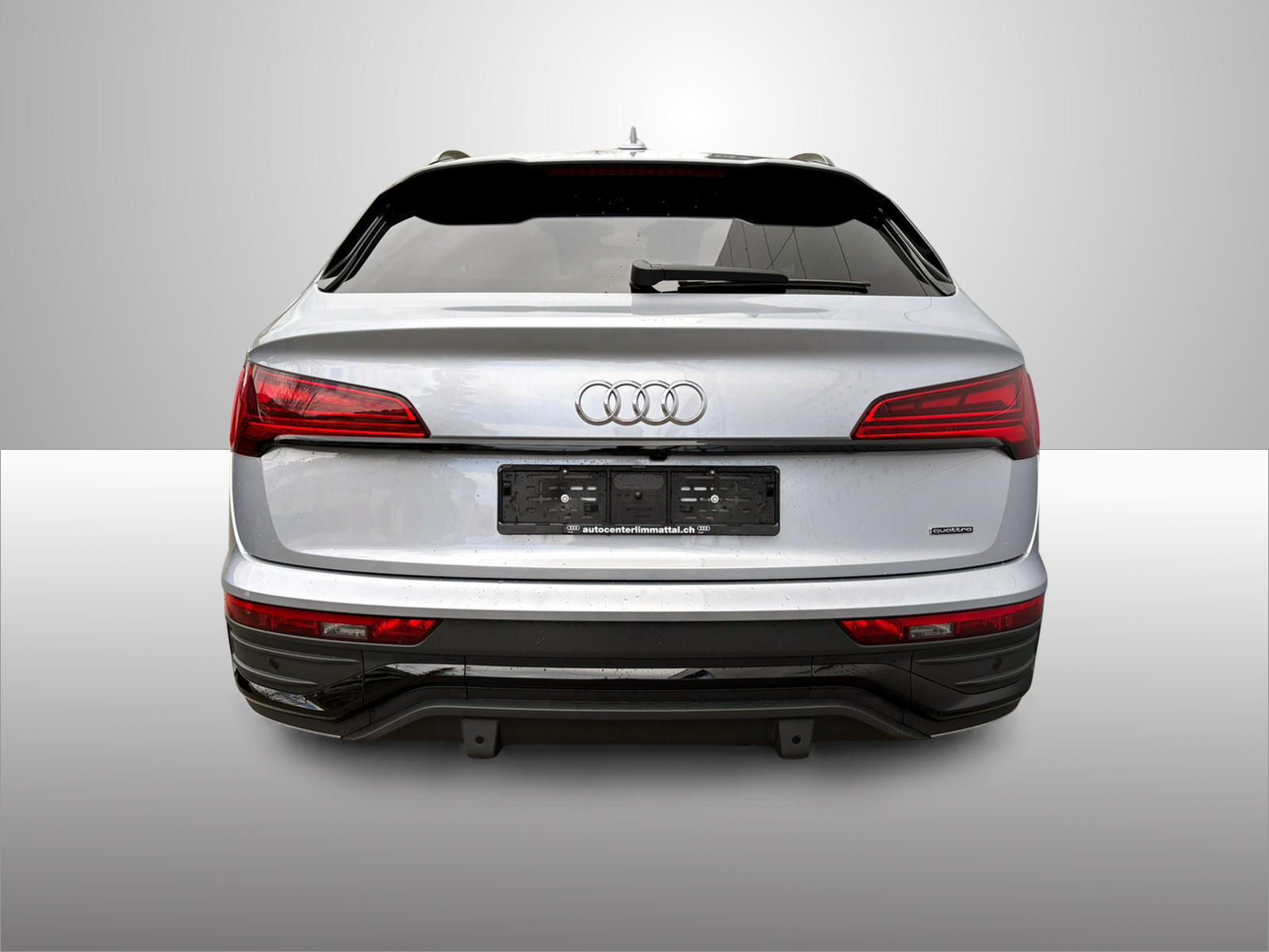 AUDI Q5 Sportback 45 TFSI Black Edition quattro S-tronic-image-12