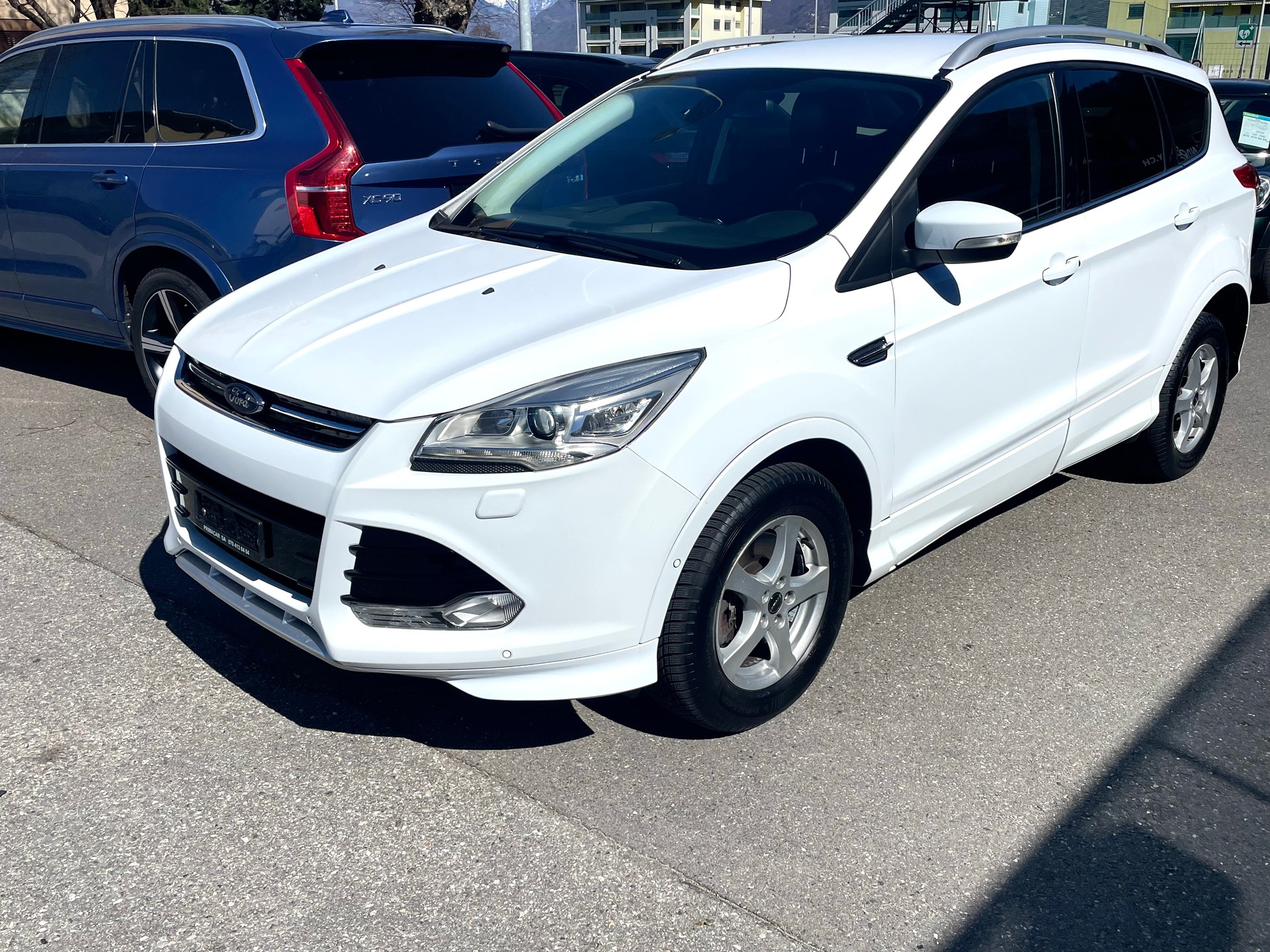 FORD Kuga 2.0 TDCi Carving 4WD PowerShift-image-1