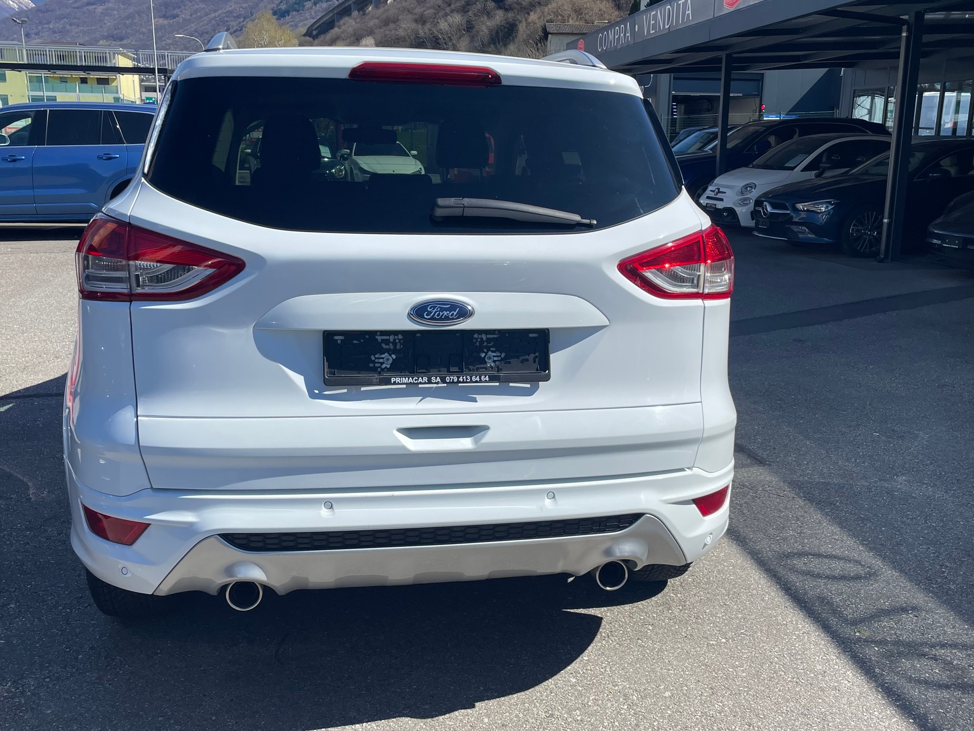 FORD Kuga 2.0 TDCi Carving 4WD PowerShift-image-8
