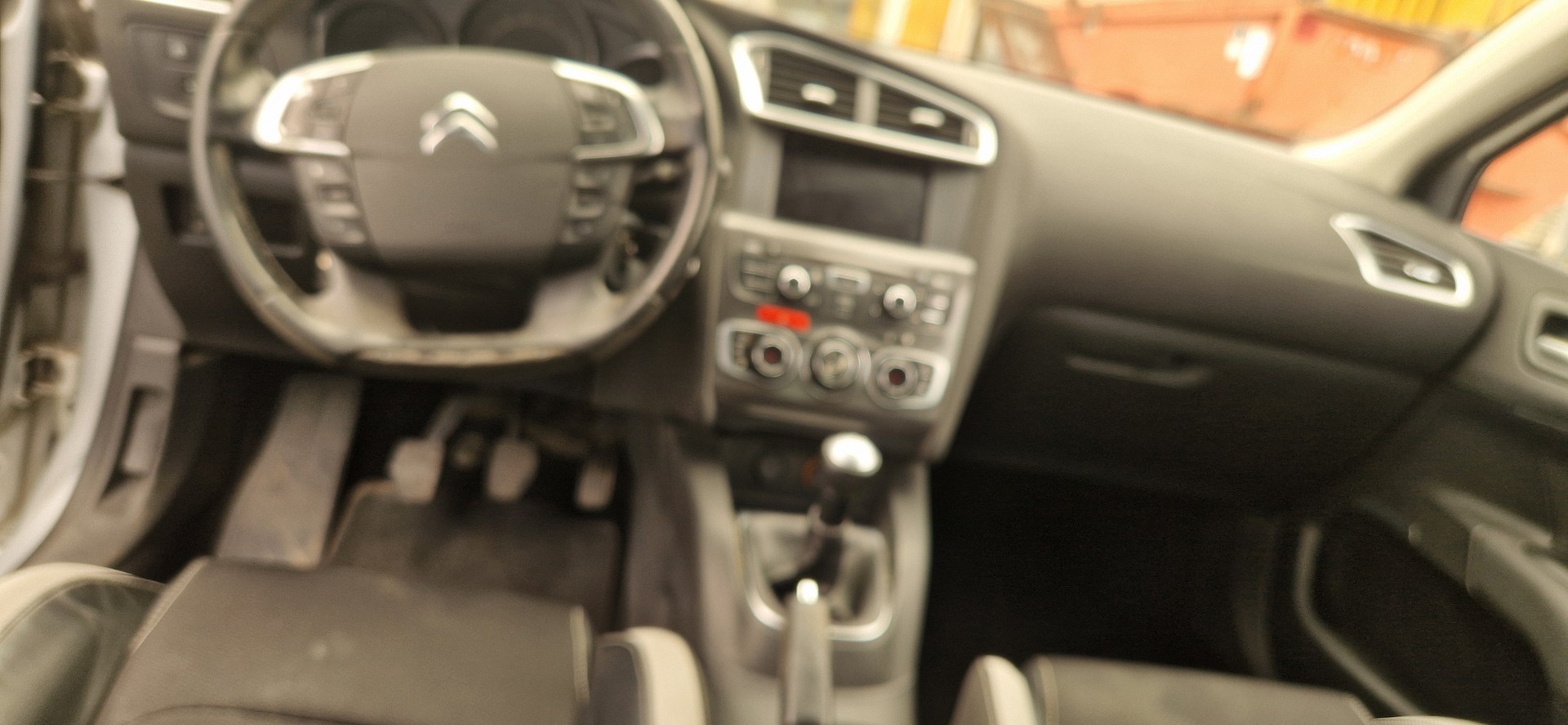 CITROEN C4 Berline 1.6 VTi Séduction-image-7