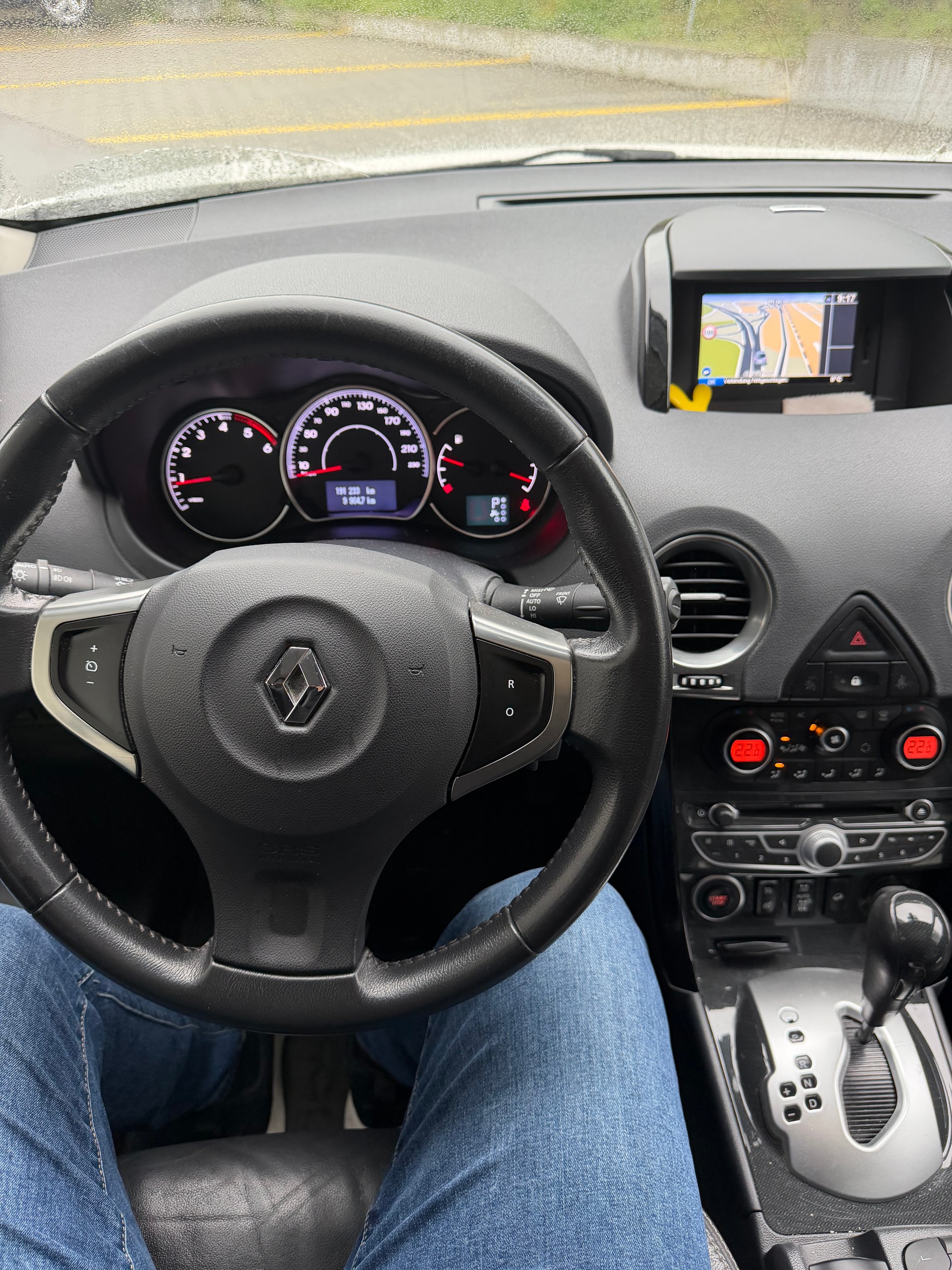 RENAULT Koleos 2.0 dCi Bose 4x4 Automatic-image-3