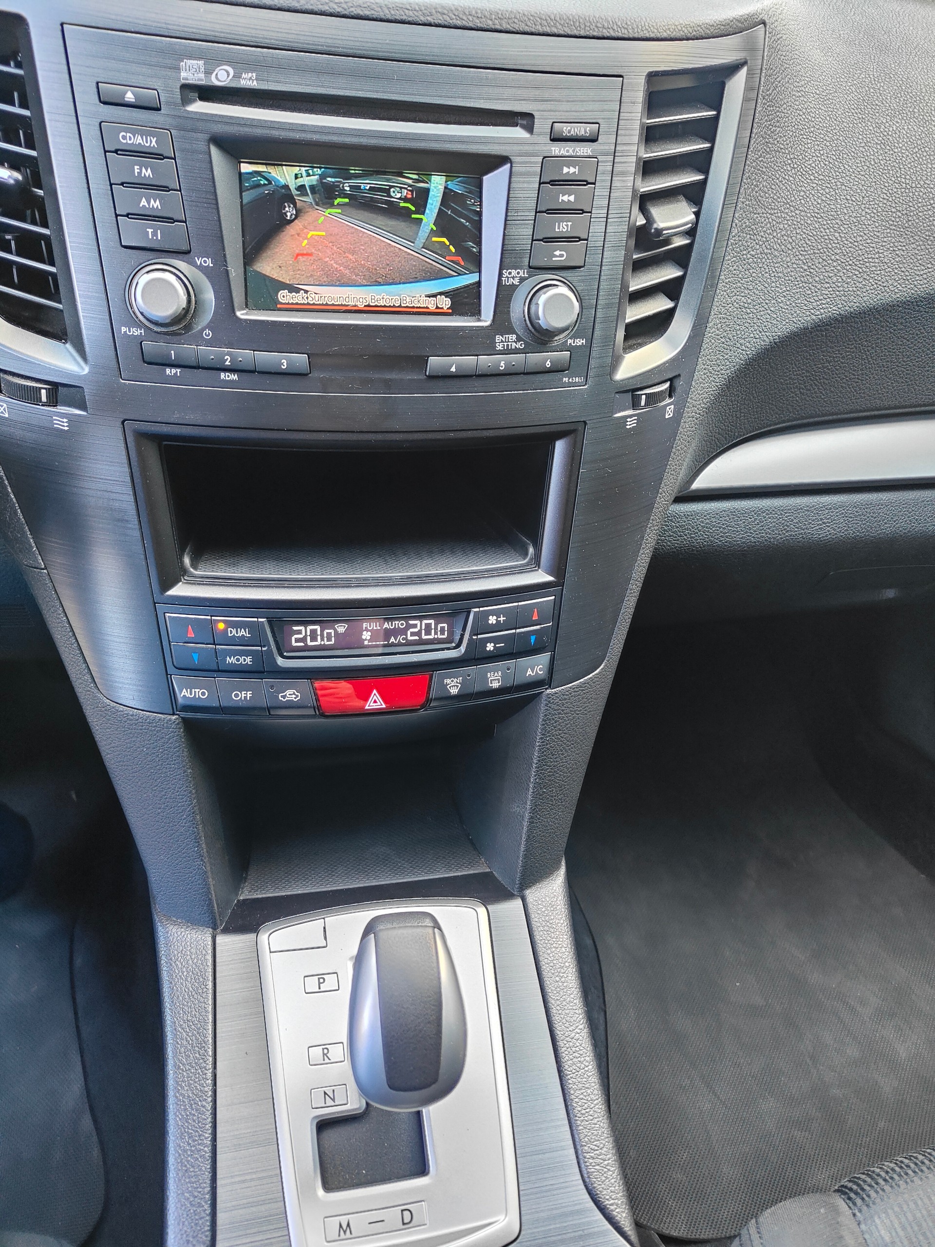 SUBARU Legacy 2.0i Swiss AWD Lineartronic-image-4