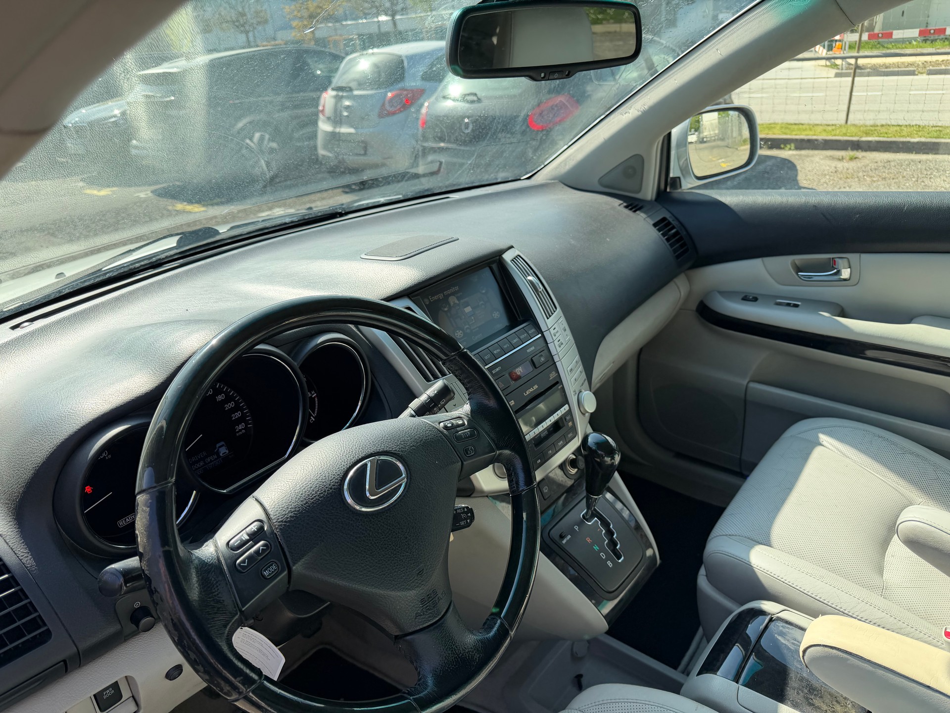 LEXUS RX 400h Business AWD Automatic-image-8