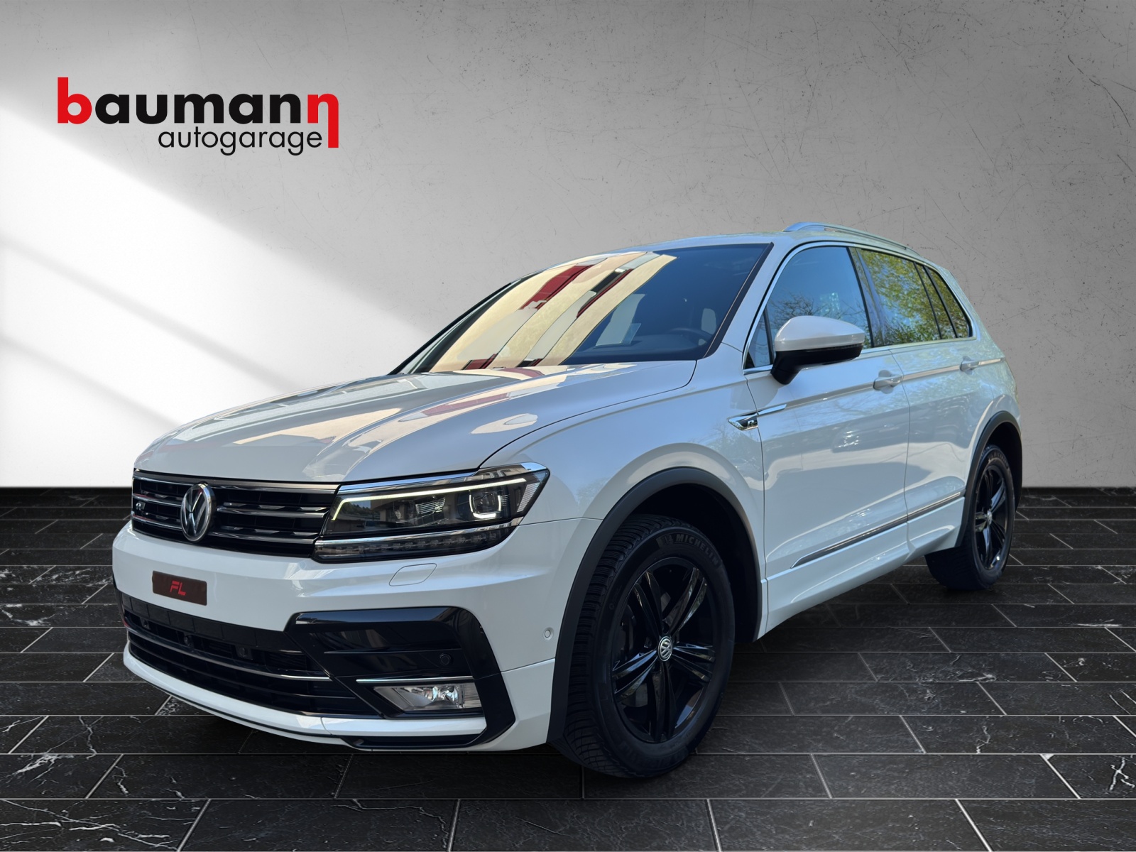 VW Tiguan 2.0 TDI SCR Highline 4Motion DSG-image-0
