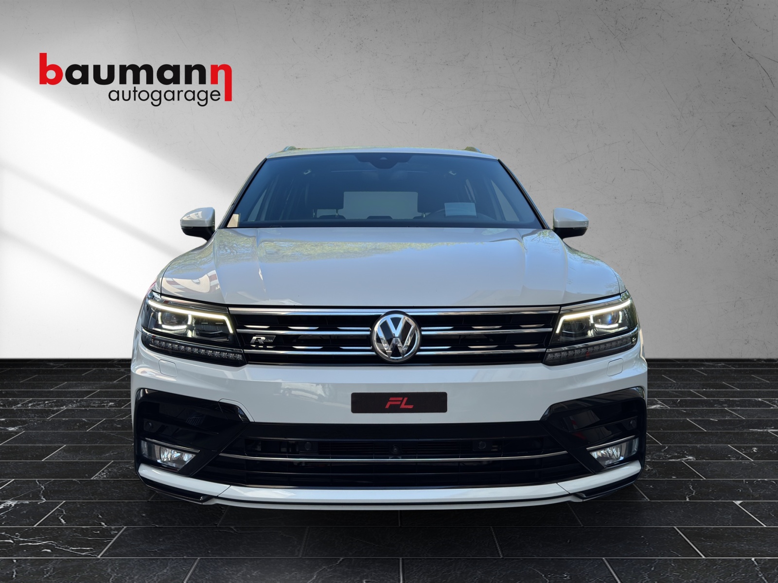 VW Tiguan 2.0 TDI SCR Highline 4Motion DSG-image-5