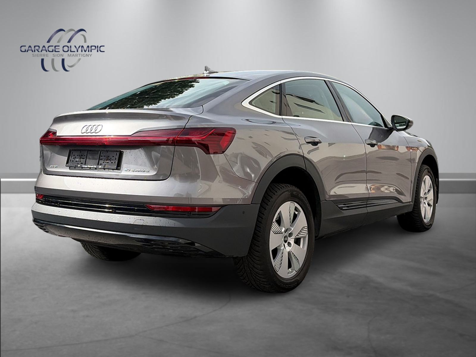 AUDI e-tron 50 Sportback quattro-image-6