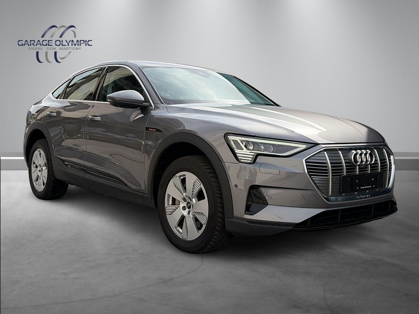 AUDI e-tron 50 Sportback quattro-image-10