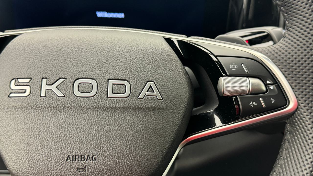 SKODA Kodiaq 1.5 TSI PHEV Sportline-image-9