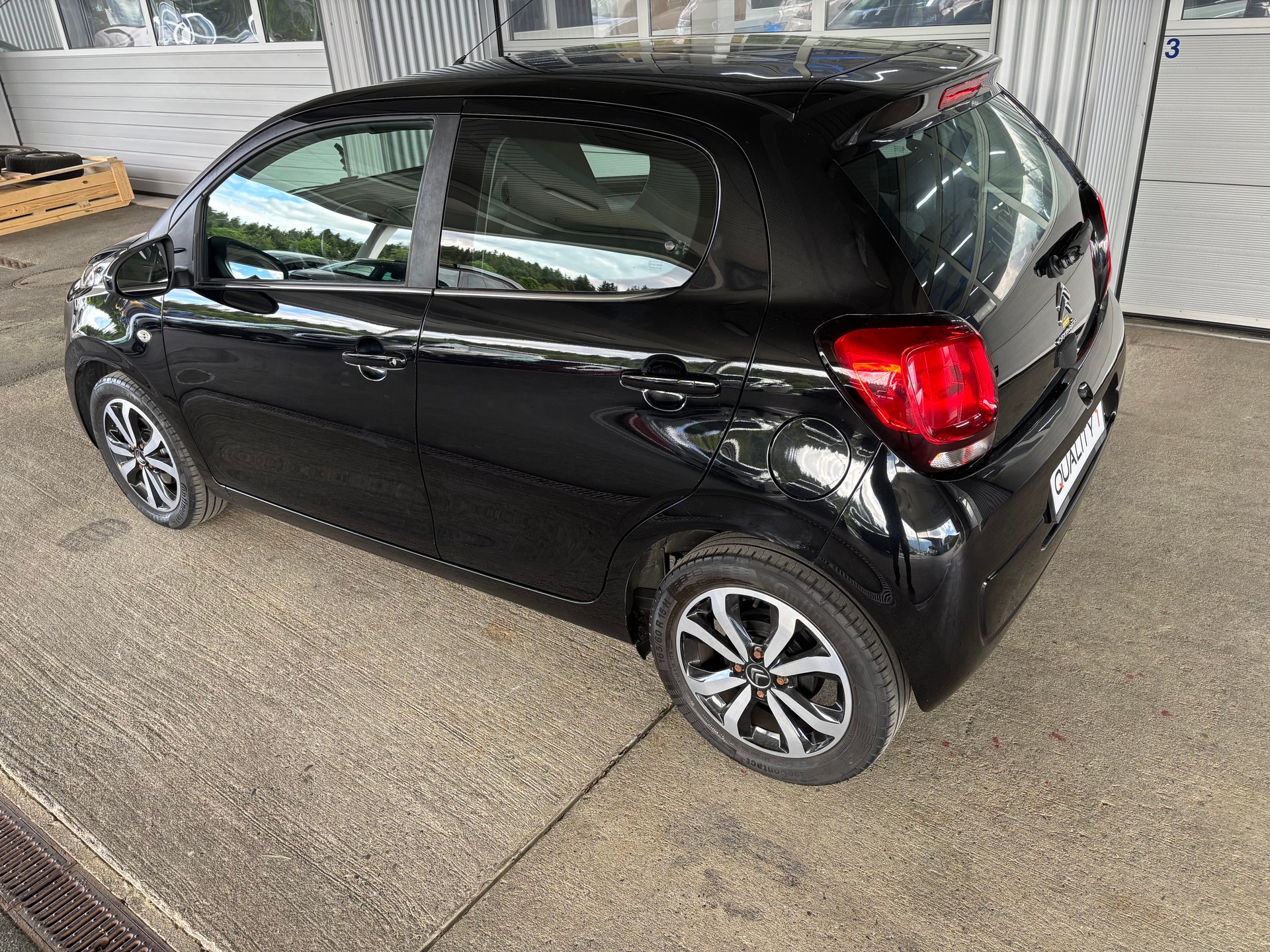 CITROEN C1 1.0 VTi ETG5 Shine Edition-showroom-element-2