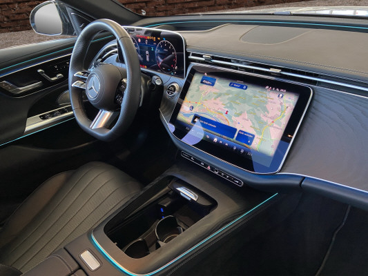 MERCEDES-BENZ E 200 T 9G-Tronic 4Matic-image-14