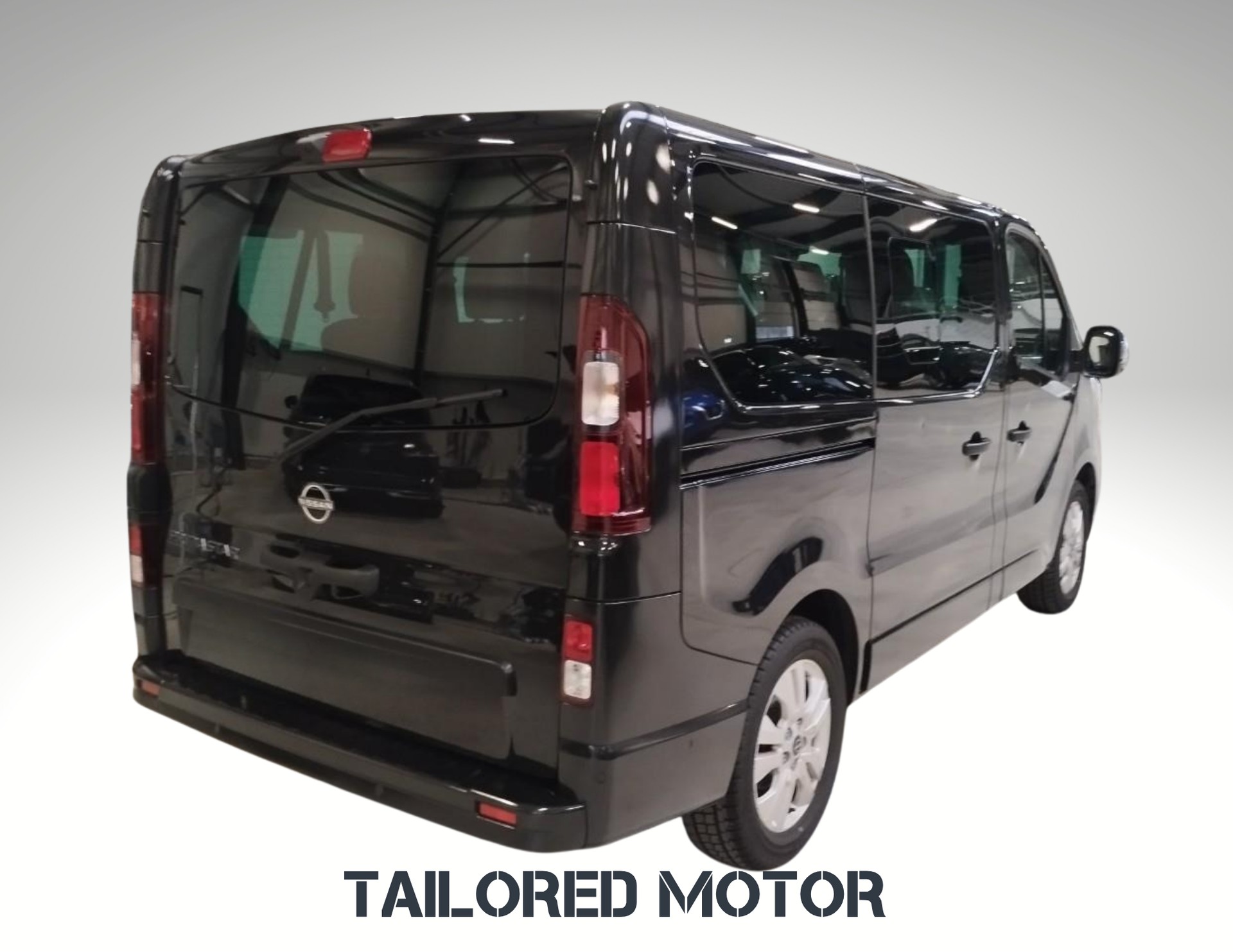NISSAN Primastar dCi 150 L1H1 8 Pl. TEKNA Garantie 2030-image-2