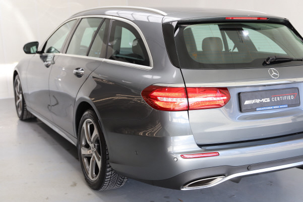 Image MERCEDES-BENZ E-400 E 400 AMG Line 4 Matic